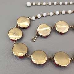 Vintage Floral Necklace Round Link Red Flowers White Discs 22″