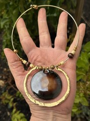 Vintage Gold Tone Statement Artisan Ceramic Pendant Choker Bead Necklace