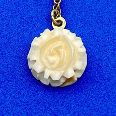 Vintage Carved Flower Necklace Tiny Charm Gold Filled Chain 16″