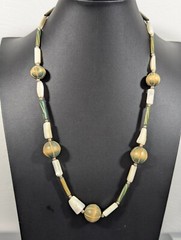 Vintage Boho Neckalce Green Carved Style Wood Cream Shell Bead Necklace 24 in