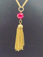 VINTAGE Sarah Coventry Red Murano Glass Beaded Goldtone Necklace Tassel Pendant