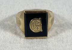 Antique 10K Gold Onyx Letter C Monogram Ring 3.5 Grams Size 6