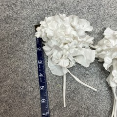 Vintage Unbranded 2 Silk Floral Hydrangea brooch pin Millinery Hat + Scarf