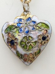 Vintage Cloisonne Floral Puffy Heart Pendant Gold Tone Necklace