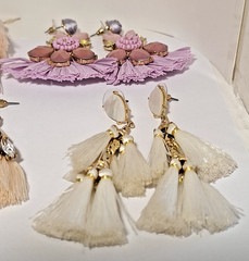 Lot of 5 Pairs Vintage Unbranded & 2 Branded Tassel Fashion Pierced Earrings