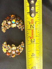 Vintage ART Mode Art AB Amber Rhinestone Crescent Clip On Earrings Signed