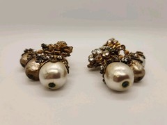1940’s Signed Miriam Haskell Faux & Seed Pearl Dangle Clip On Earrings