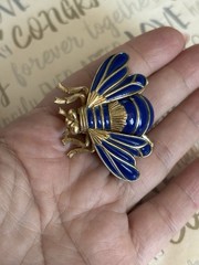 Trifari brooch butterfly Blue & Gold vintage 1950s-1960s
