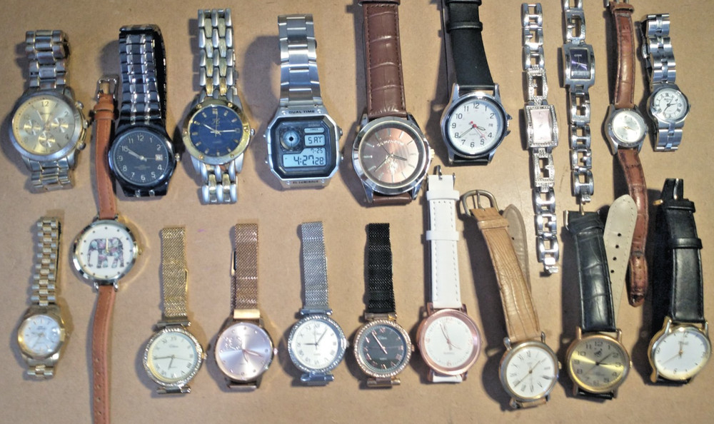 Lot of 20 watches vintage,retro,modern,costume,dress,casual,classic,newbattery’s