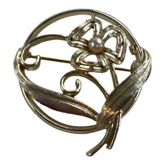 Vintage Sarah Coventry Silver Tone Brooch Floral Flower Pin