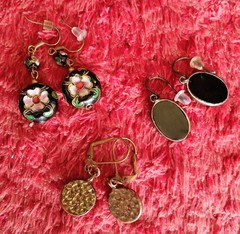 Lot Of 3 VTG Women’s Ornate Dangle Earrings