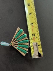 Vtg Marvella Oriental Hand Fan Brooch Faux Jade Green Glass Gold Tone 1960s S85