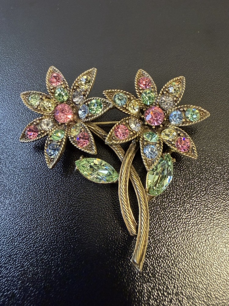 Mid Century Signed WEISS Pastel Rhinestone Double Flower Spray Brooch Pin RARE