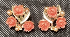 Vntg JAPAN 16 inch Choker Styler Necklace 2 pair Clip Earrings Coral Color 1950s