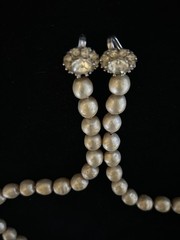 Judith McCann 40s Signed NY 58 Shuvon Pearl Necklace Dual-Hook Clasp CRYSTAL VTG