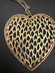 Vintage Textured Gold Tone Openwork Heart Pendant Necklace 1970s Boho Filigree
