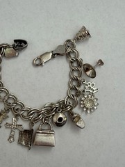 Vintage 925 Sterling Silver 14 Charms Bracelet Lobster Clasp See Pics 36g B8