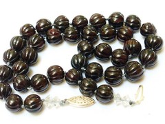 VINTAGE NATURAL CARVED GARNET BEAD NECKLACE, STERLING SILVER CLASP