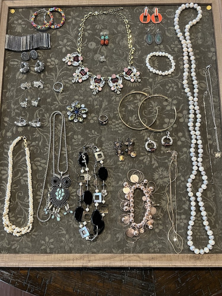 Vintage Modern Jewelry Lot (Wearable) – Pre-Owned