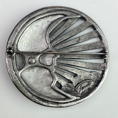 TONA Vintage Silver Tone Round Large Pin Brooch Moon Face