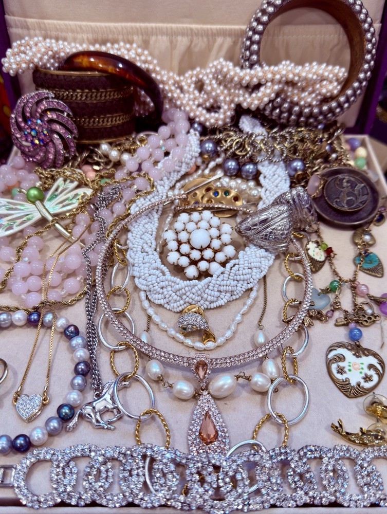 Vintage Estate Costume Jewelry Lot! AVON, MONET and more!