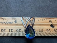3.57g Vintage Sterling Silver 925 Teardrop Blue Green Iridescent Pendant M