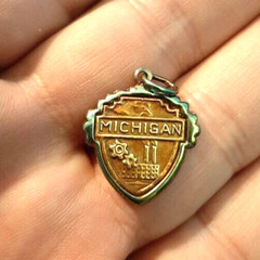 MICHIGAN Vintage 1 inch Metal Pendant can be worn on any occasion
