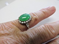 Vintage 18k Gold Green Jadeite Jade & Diamond Ring Size 7.5 Ornate MAKE OFFER