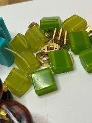 Vintage Hard Plastic & Lucite Harvest Refurbish Repair Repurpose Jewelry lot #15