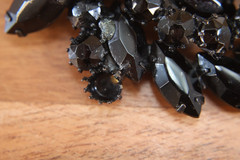 Vintage Unsigned Brooch jet black rhinestone cluster