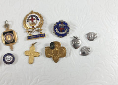 Lot of 11 School Religious Travel Charms Pins Lapel Pins / Assorted Detash Pins