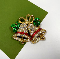 Vintage Christmas Brooch Reindeer Christmas Tree Rhinestone Bell Holly Lot of 5