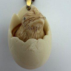 Vintage Razza Chick Hatching Egg Faux Ivory Resin Pendant Necklace 23 Inch Chain