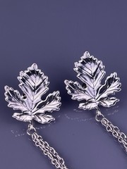 Large Maple Leaf Collar Double Chain Shirt Sweater Blouse Silver Tone 5″ Long