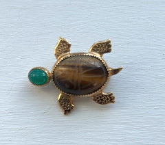 Vintage Tiger’s Eye Scarab Turtle Pin Brooch with Green Stone Head
