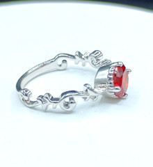 Red CZ Cubic Zirconia Faceted Gemstone Sparkle Silver Tone Vine Band Ring Size 7