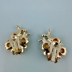 Vintage Earrings Thermoset Clover Flower Gold Tone Clip On Faux Seed Pearl