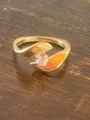 18KT HGP Gold Plated Ring Clear Stone Elegant Vintage Style