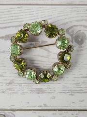 Lot Of 7 Rhinestone Brooches Silver And Gold Tone Pins