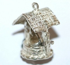 Vintage MOVING Sterling Silver Wishing Well Bracelet Charm 4.2g