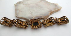 Vintage Chunky Gold faux pearl Black lucite Metal Panel Filigree Bracelet