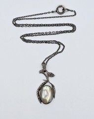 Vintage Art Nouveau Sterling Silver Blister Pearl Leaf Vine Pendant Necklace 925