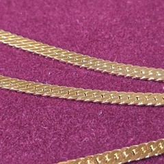 ESTATE Vintage Ferarri 18KT Gold Shield Chain & Bracelet Set in Original Box