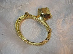 Costume Jewelry Vintage Large Ring Pin Brooch