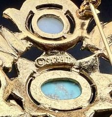 Vintage Sarah Coventry 1968 Remembrance Faux Turquoise Pearl Pendant Brooch Pin