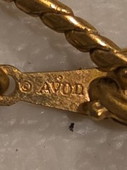 Vintage Avon Star Signs Virgo Maiden Wheat Pendant Necklace Gold Tone Signed