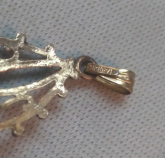 Vintage Moonstone Gold Filled Pendant 1in