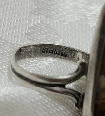 OLD PAWN STERLING BEZEL SET BEAUTIFUL OBLONG AGATE STONE RING SIZE 2/PINKY