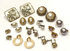 AVON SARAH COVENTRY STANNARD ABALONE FAUX PEARL OPAL GOLD CLIP POST EARRINGS LOT
