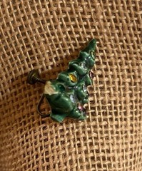 Rare Vintage Ceramic Christmas Tree Screw Back Earrings, Original Rhinestones